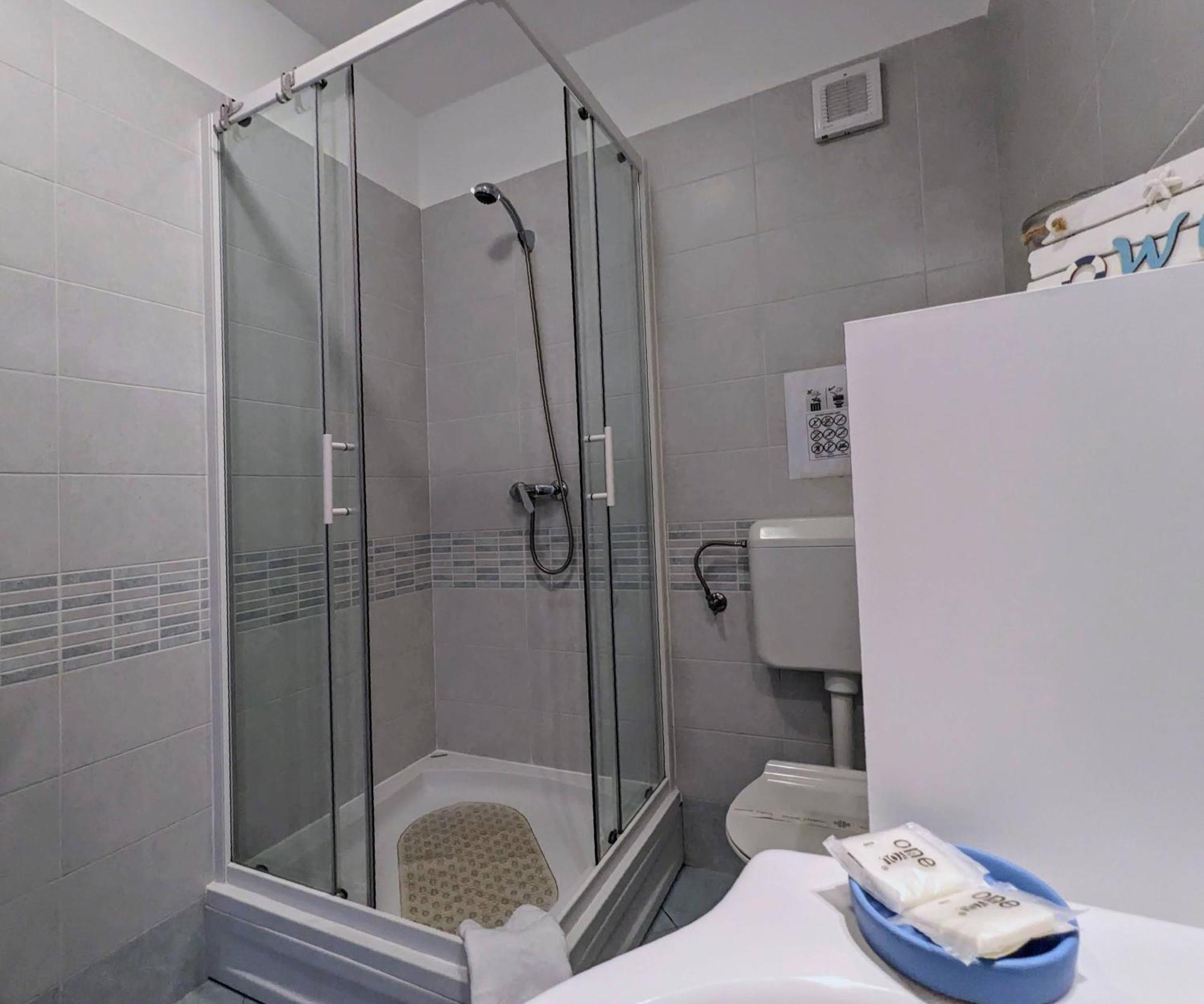 Apartment Sea Garden Ičići Buitenkant foto