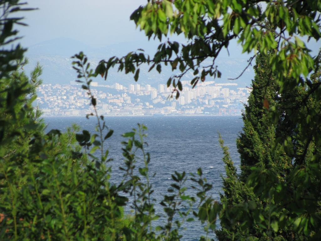 Apartment Cetina Ičići Buitenkant foto